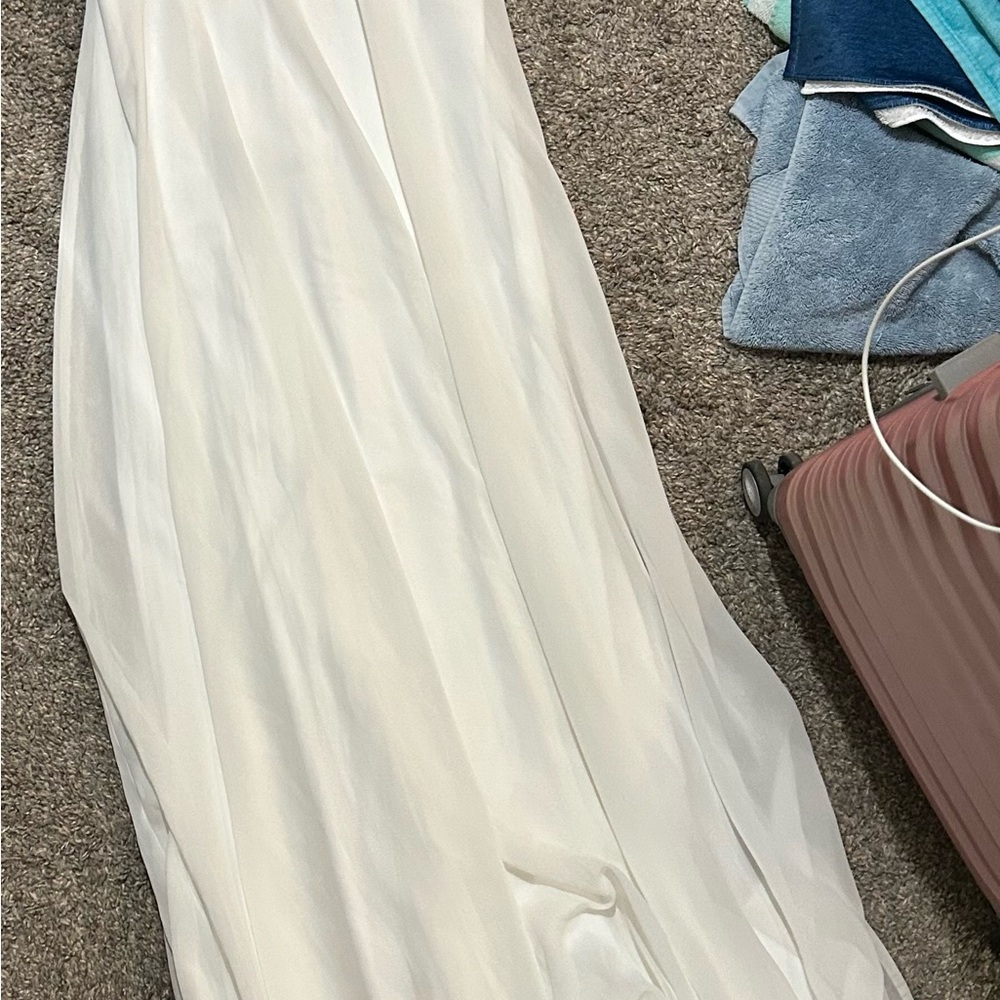 Elegant White Maxi Dress